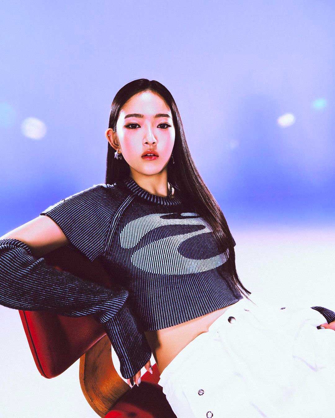 VVUP Member SUYEON as visual and maknae