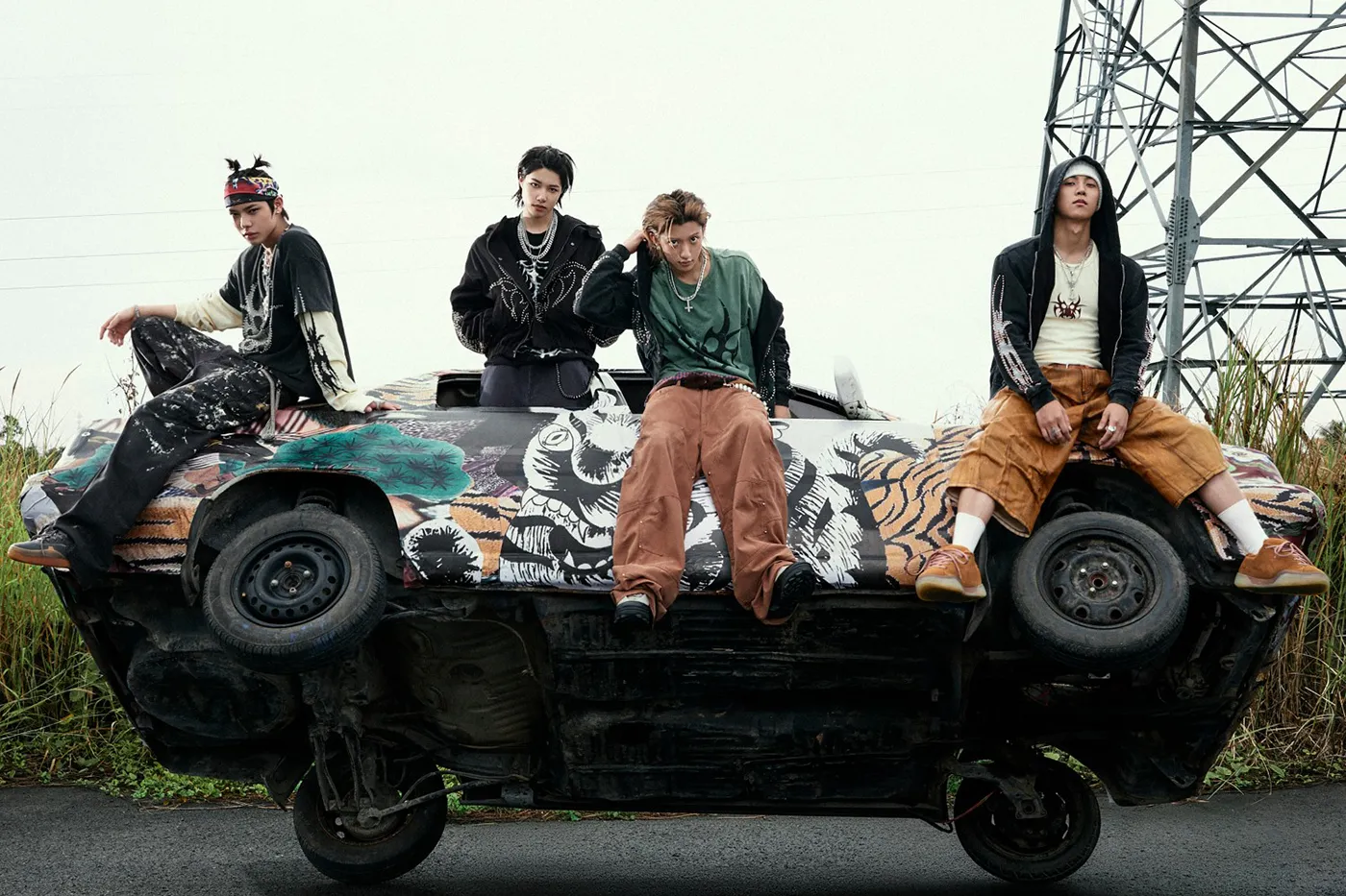 LNGSHOT will make official debut with EP SHOT CALLERS, set to release on January 13, 2026.