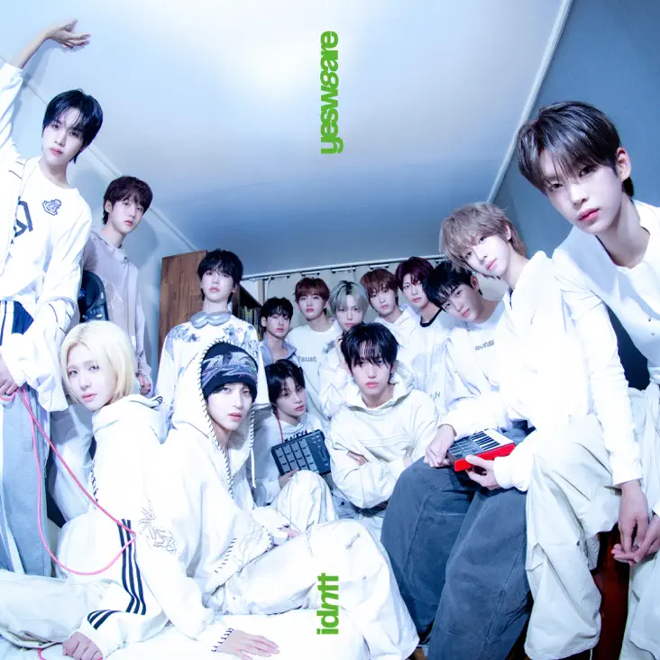 idntt Mini Album – yesweare (2026)